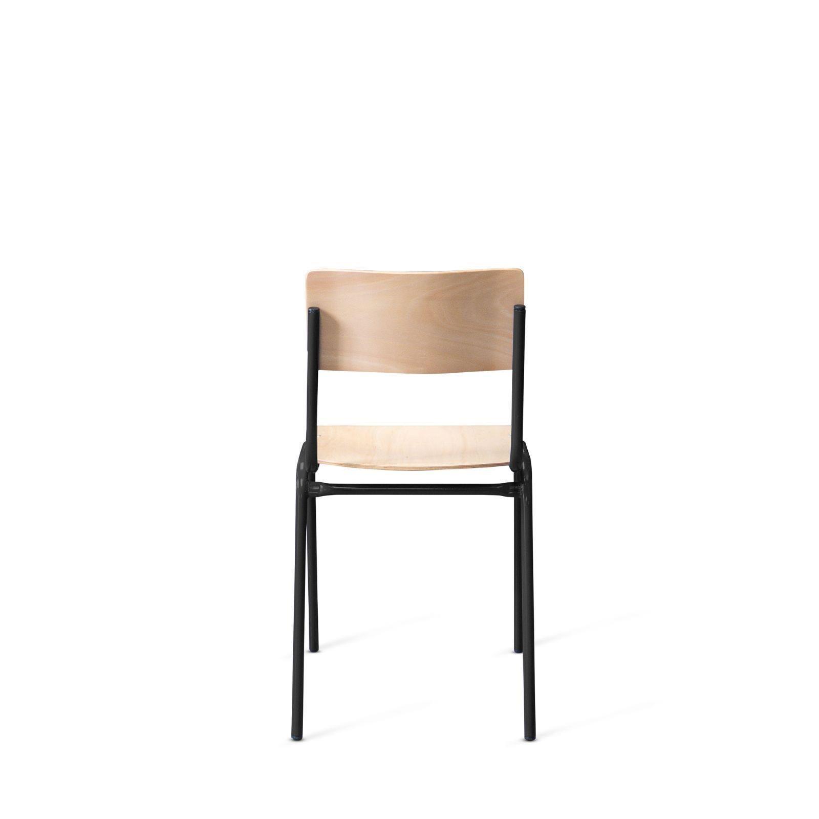 Drveni stolac za ucenike