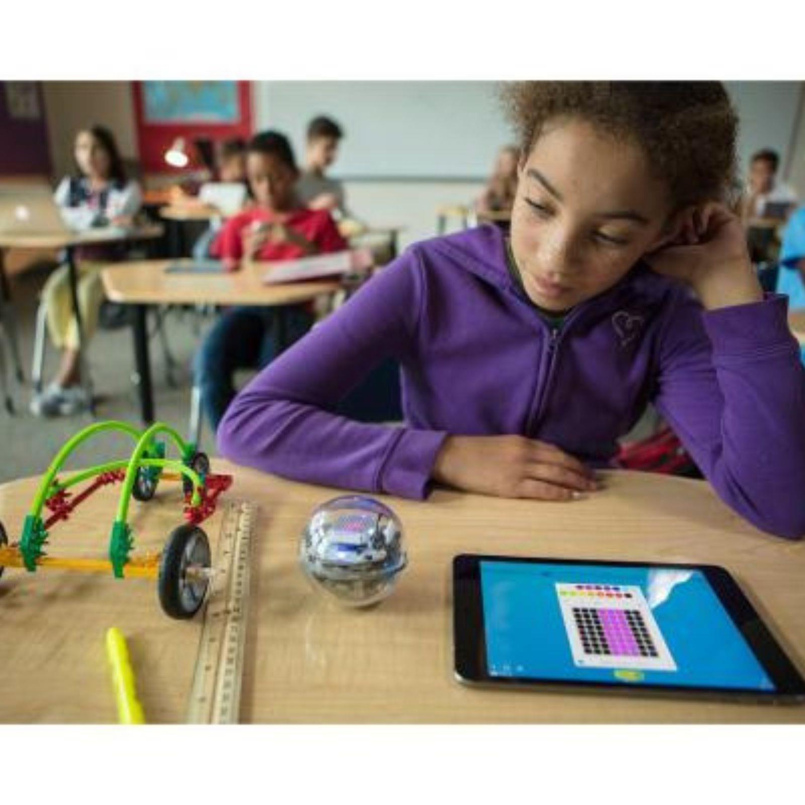 Edukacijski robot SPHERO Bolt Coding Robot