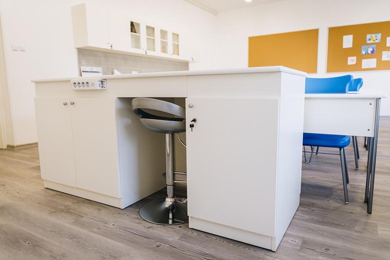 Stol za eksperimente