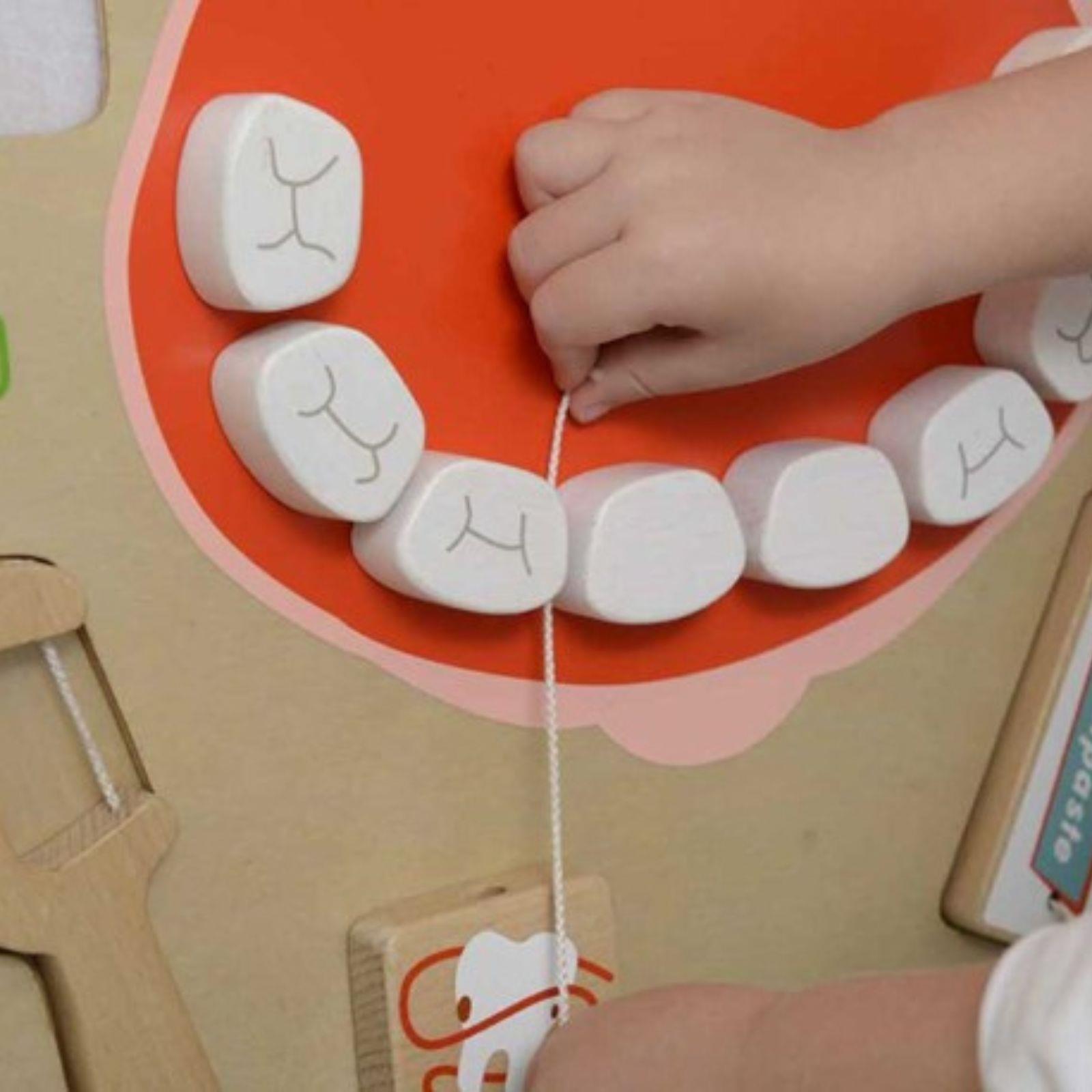 Interaktivna ploca - perimo zube