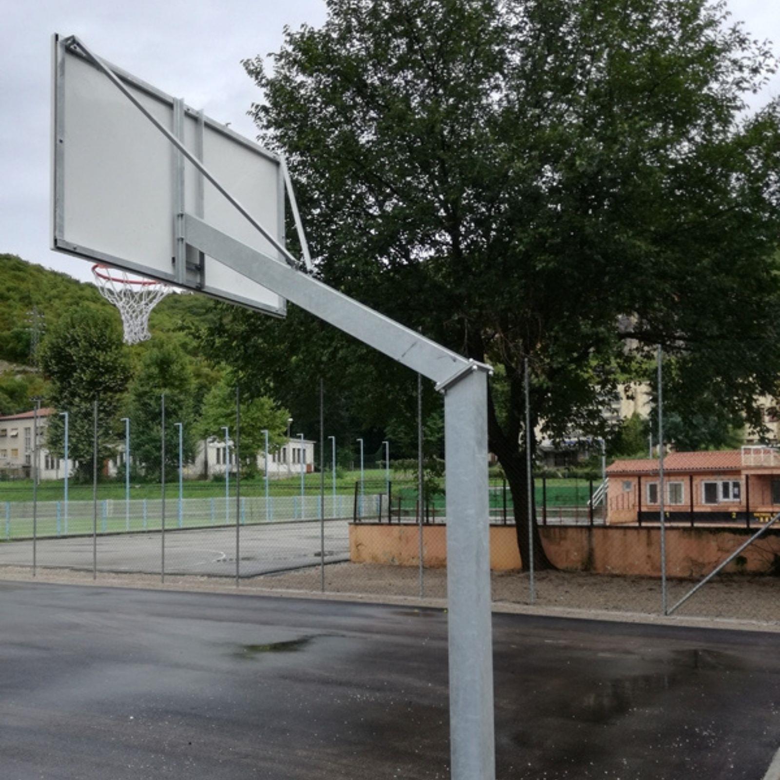 Košarkaška konstrukcija izbocena - 165 cm