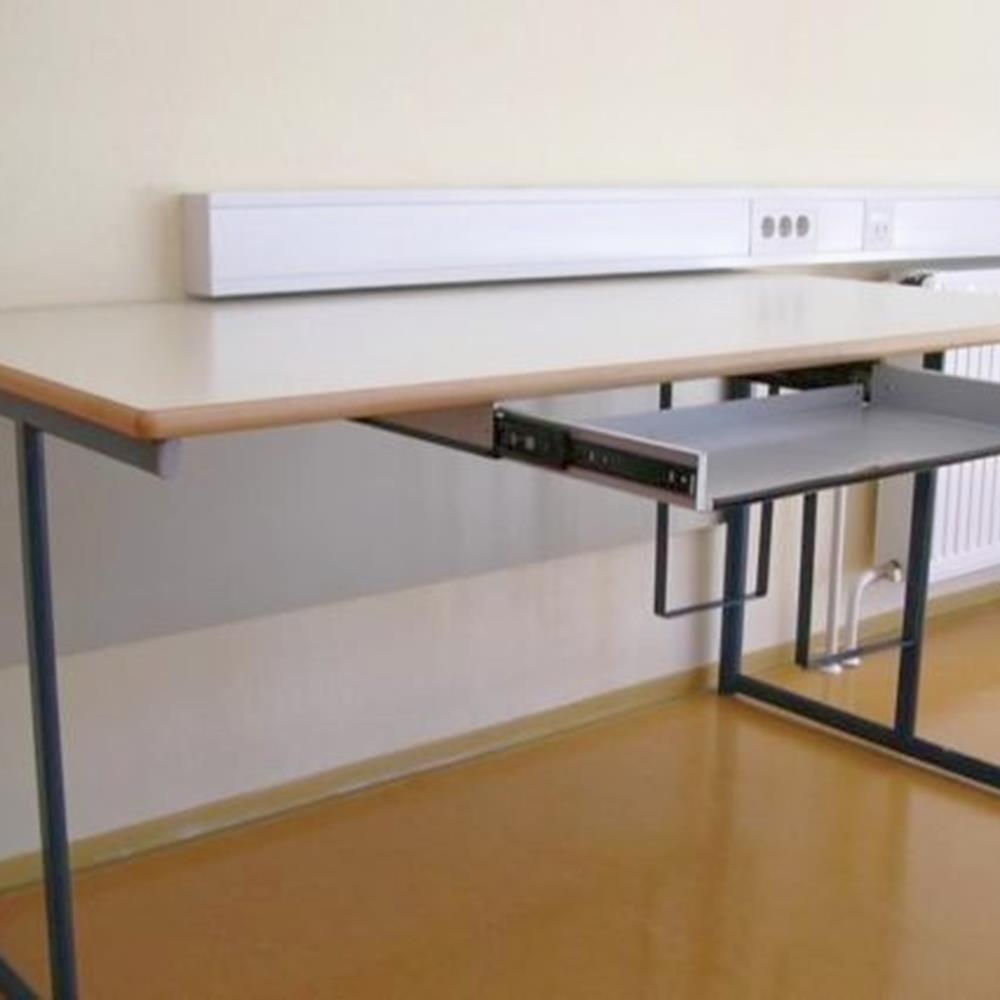 Polica za tipkovnicu