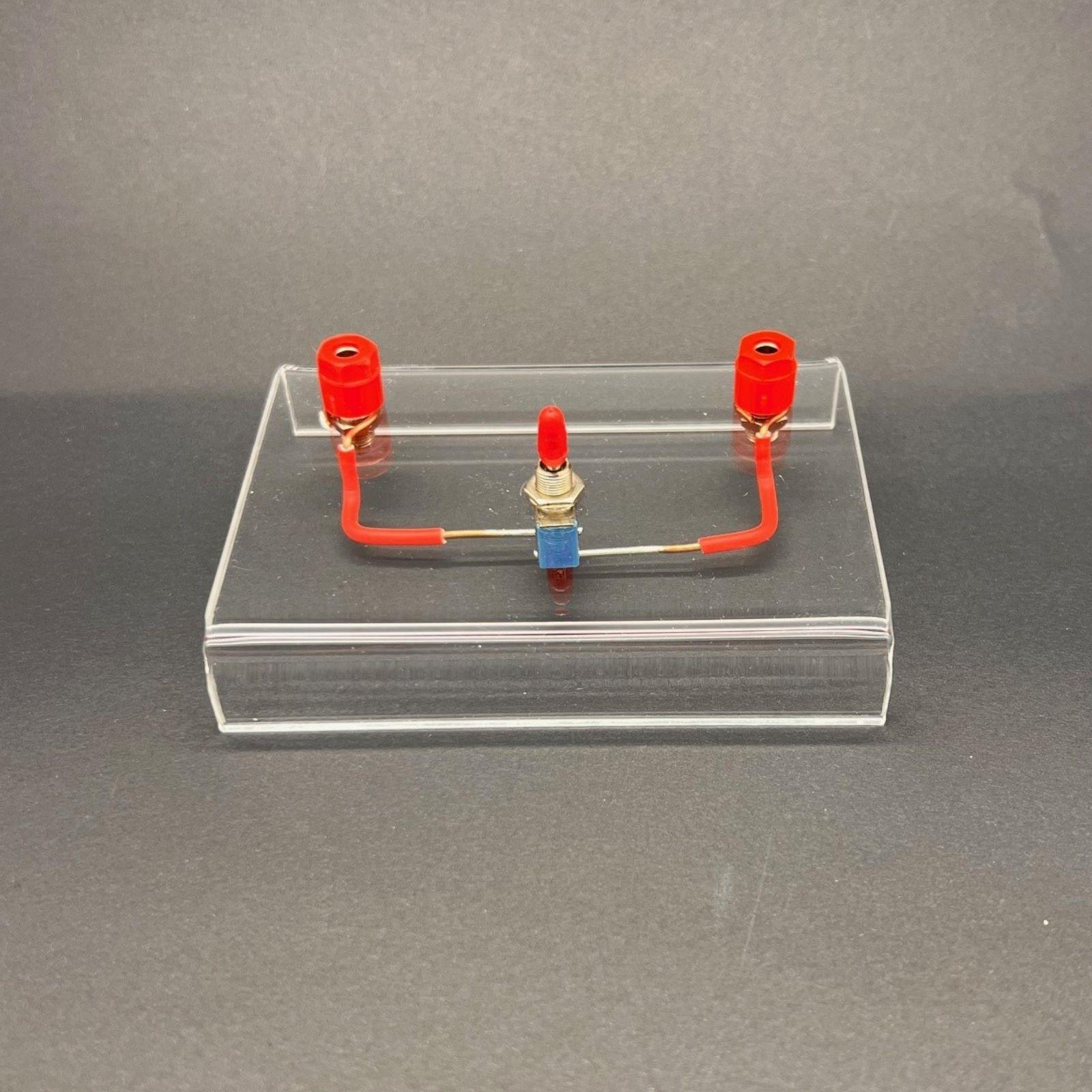 Prekidac na postolju