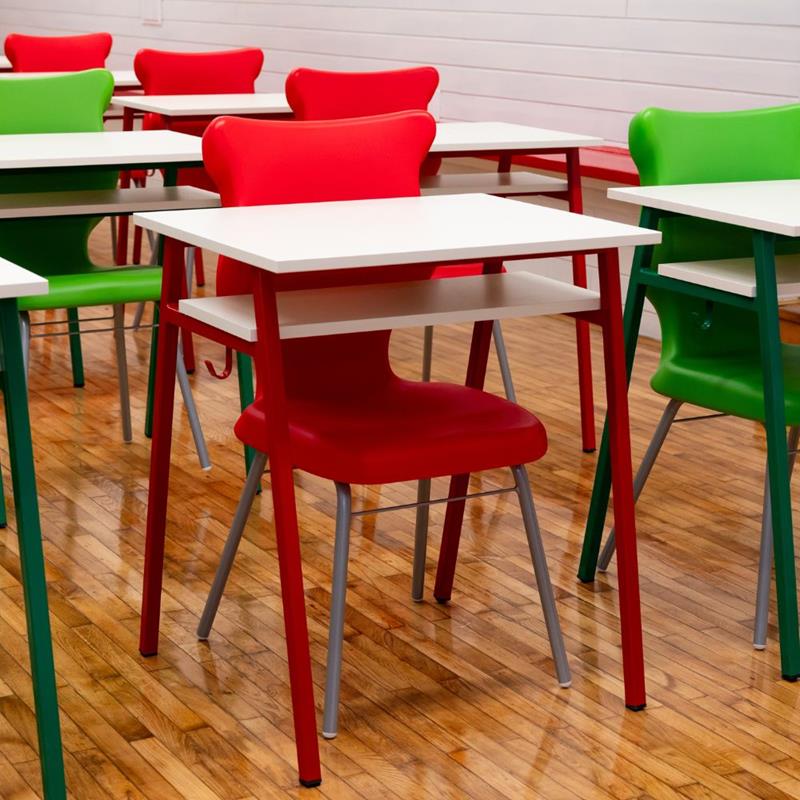 Ucenicka klupa jednosjed Novi Klasik