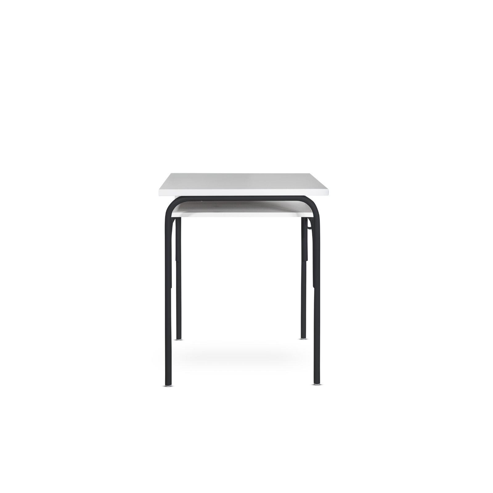 Drvena školska klupa